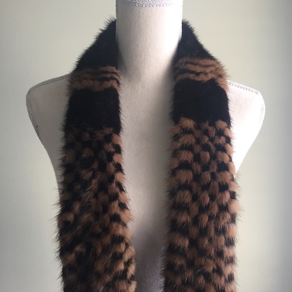 NWOT Custom Mink Hand Sewn Patchwork Scarf - Picture 5 of 8